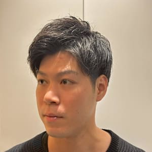 アップバングスタイル