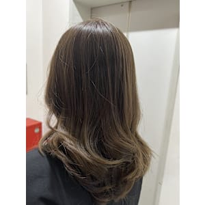 オリーブカラーオリーブベージュ