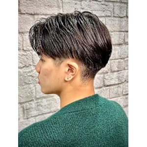 メンズセンターパート