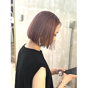 ボブ　くすみピンク