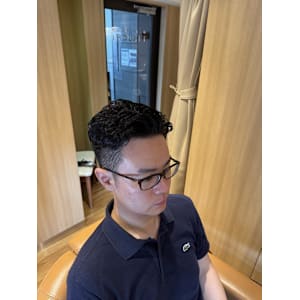 7/3パーマスタイル