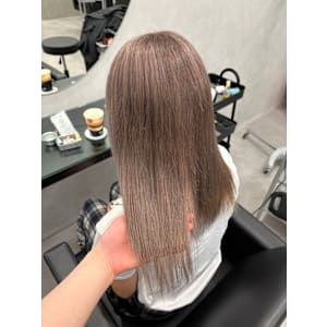 ミルクティーベージュハイトーングレージュ