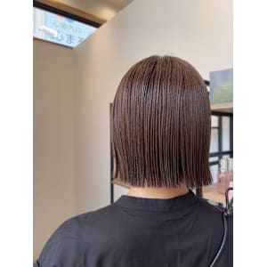 切りっぱなしボブ