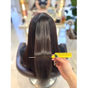 さらツヤ縮毛矯正