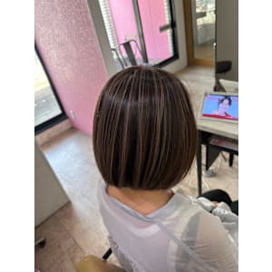 ミルクティーハイライトカラー