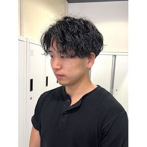 【平山明樹】縦落ちスパイラルパーマ - STYLE 茅ヶ崎 smart salon【スタイルチガサキスマートサロン】掲載中