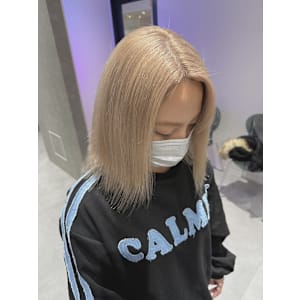 ミルクティーベージュハイトーンカラーグレージュ