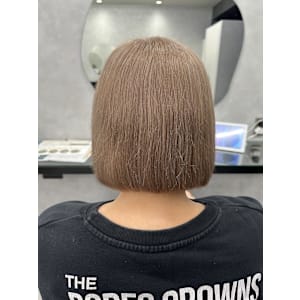 ミルクティーベージュグレージュハイトーンカラー