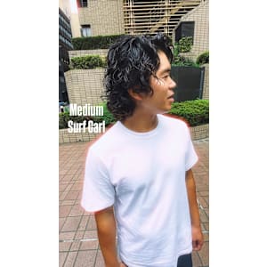 外国人風パーマ/大人のミディアムサーフカール - marju銀座【マージュギンザ】掲載中