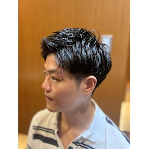 銀座　理容室　アップバング