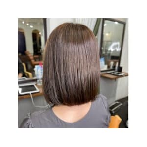 ◆大人ショートボブ/前下がりボブ/透明感カラー/ツヤ感