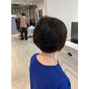 ミセスふわっとボリュームUP丸みボブ赤羽美容院おすすめヘア