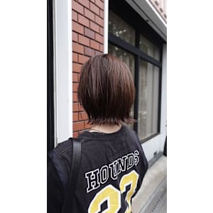 髪質改善カラー　レイヤーボブ