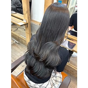 丸型卵形韓国顔まわりエアリーロング美髪ピンクブラウン