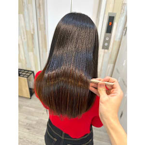 髪質改善トリートメント艶髪シンプルストレートアッシュブラック