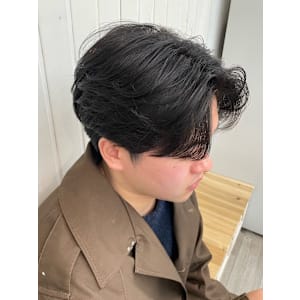 メンズカットアッシュブラックカルマパーマセンターバング