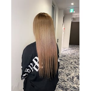ハイトーンにブラックインナー - Bulansis Hair【ブランシス ヘアー】掲載中