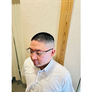 銀座八×buzz×スキンフェード - 銀座八【ギンザハチ】掲載中