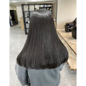 Emu(エミュー)×スタイル