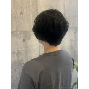 くせ毛さんのショートヘア【ARCH Sayaka】