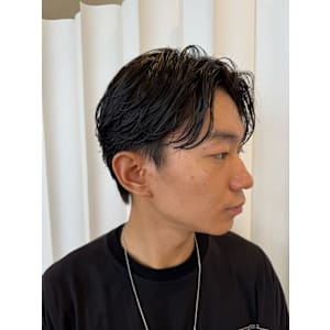 【しゅう】韓国スタイル×フェザーパーマ