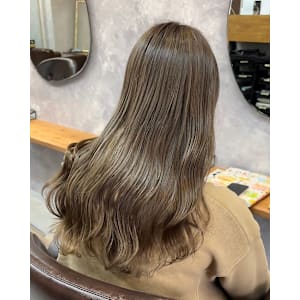 BLUE&Co. 八尾美容室×スタイル