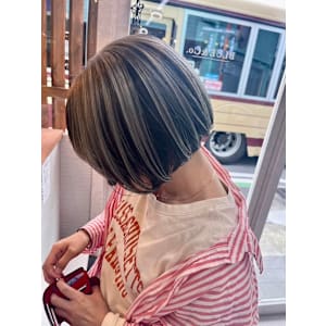 BLUE&Co. 八尾美容室×スタイル