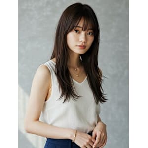 ロングレイヤー ダークアッシュカラー 前髪カット 透明感