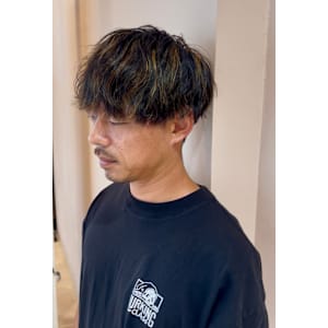 メンズパーマハイライト