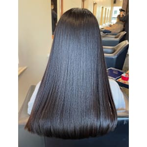 【天使の輪が輝くツヤ髪に✨️】美髪ストレートロング