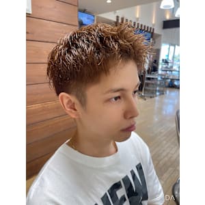 アップバングショート