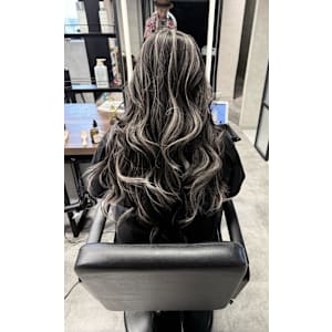 ★赤髪からマジックハイライトへチェンジ★