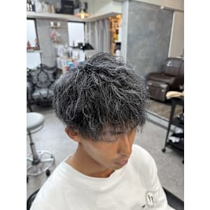 スモーキーグレーパーマ × ワイルドマッシュ