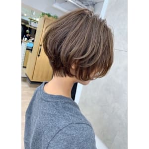 Varma 江坂店×スタイル