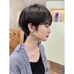 Varma 江坂店×スタイル