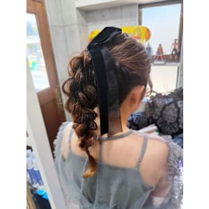 【ヘアセット】ベルベットリボン編み下ろし 茅ヶ崎ヘアセット