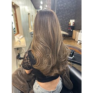 【ツヤ・透明感・柔らかさが魅力✨️】シアーベージュハイライト