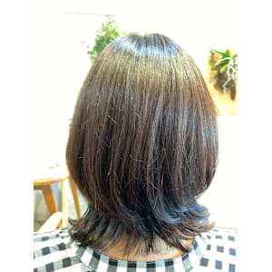 interlude.×ミディアム×髪質改善