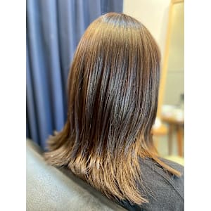 interlude.×ミディアム×髪質改善