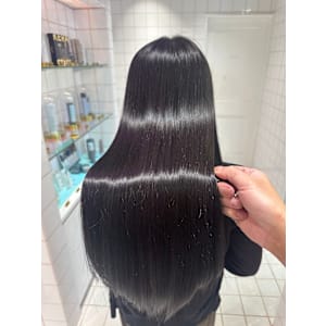 Lond luce髪質改善縮毛矯正