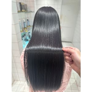 Lond luce髪質改善縮毛矯正