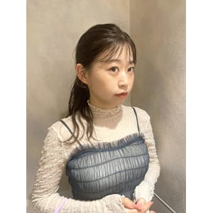 顔まわりカット/やわらかベージュ/おくれ毛カット