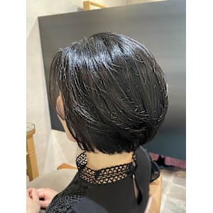 レイヤーボブスタイル - 半個室型美容室 Sourire 姪浜店【ハンコシツガタビヨウシツスーリールメイノハマテン】掲載中