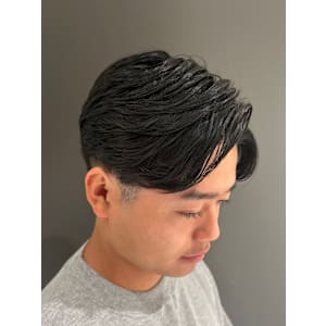 ナチュラルパート - ヒロ銀座バーバーショップ大阪本店【ヒロギンザ バーバーショップオオサカホンテン】掲載中