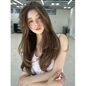 アッシュベージュ/長め前髪/韓国/センターパート