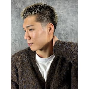 フェザーアップ - ヒロ銀座バーバーショップ難波店【ヒロギンザバーバーショップナンバテン】掲載中