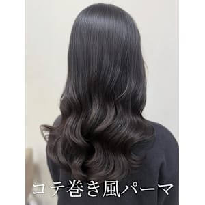 #韓国風パーマ#コテ巻き風パーマ #パーマロング#韓国へア - Ammy【アミー】掲載中