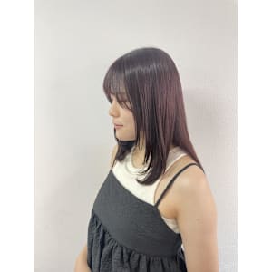 レッドブラウンカラー/レイヤーカット/顔まわりカット