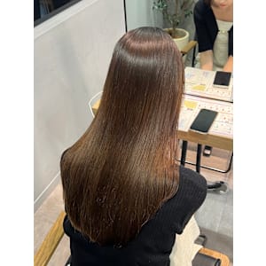 ツヤサラ縮毛矯正