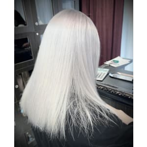 ホワイトシルバー/【錦糸町北口】Kana - prize 錦糸町店【プライズ キンシチョウ テン】掲載中